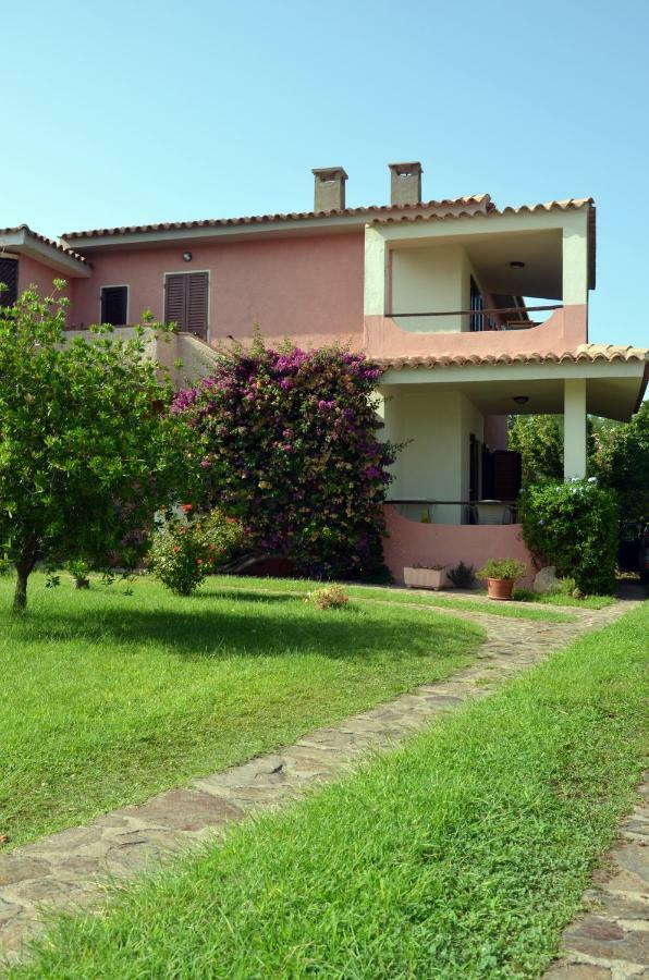Casa Smeralda Cannigione Esterno foto