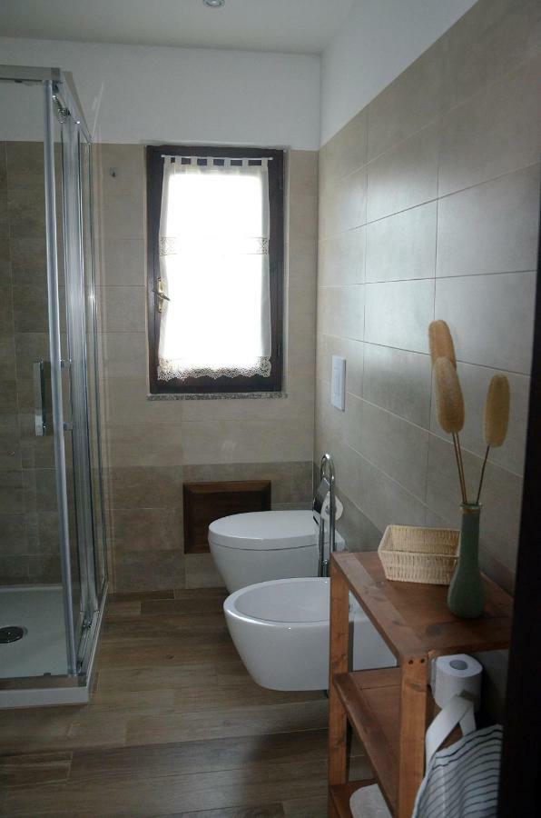 Casa Smeralda Cannigione Esterno foto