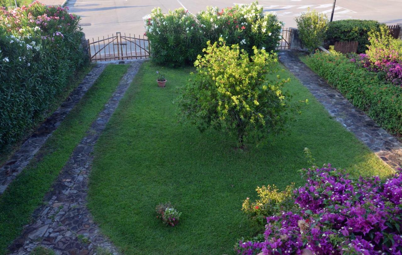 Casa Smeralda Cannigione Esterno foto